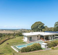 Jali Burugar - Accommodation Gladstone