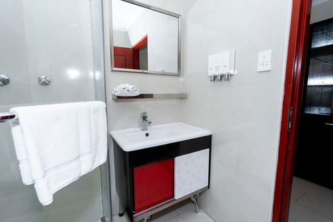 Jamberoo Resort - Accommodation Gladstone 2