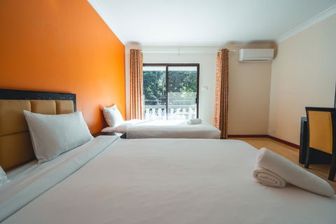 Jamberoo Resort - Accommodation Gladstone 3