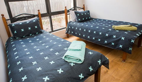 Jamila - Accommodation Gladstone 2