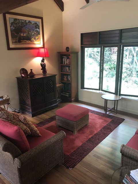 Janbal Retreat - Accommodation Gladstone 3