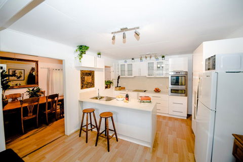 Jaspers Apartments - Accommodation Gladstone 2