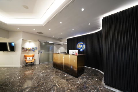 Jephson Hotel & Apartments - Accommodation Gladstone 2