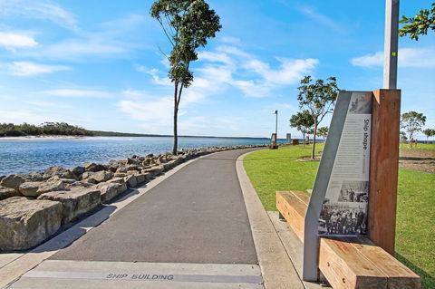 Jervis Bay Waterfront - Accommodation Gladstone 3