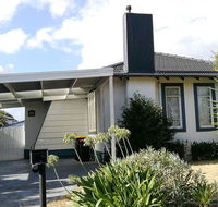 Jesson Crescent Dandenong Cozy House - Accommodation Gladstone