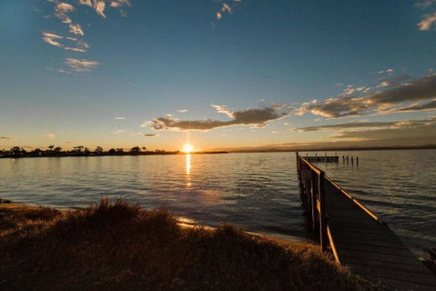Jetty Views - Water Views On Raymond Island - Accommodation Gladstone 0