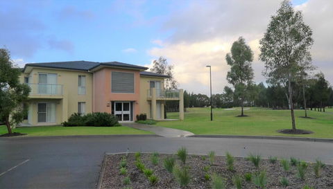 Jewel In The Crowne - Accommodation Gladstone 1