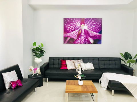 Jewel In The West-Newly Built And Spacious - Accommodation Gladstone 0
