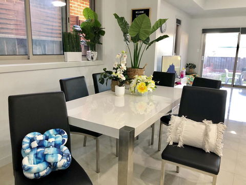 Jewel In The West-Newly Built And Spacious - Accommodation Gladstone 1