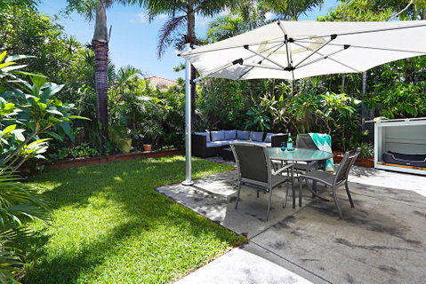 Jimmy's Shout - Pet Friendly - Accommodation Gladstone 3