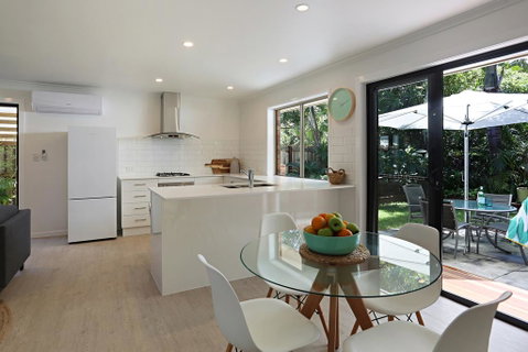Jimmy's Shout - Pet Friendly - Accommodation Gladstone 1