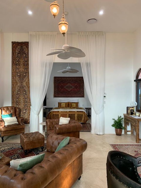 Jodha Bai Retreat - Accommodation Gladstone 1