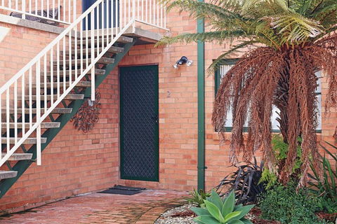 Jodi's Beach Retreat Eden - Accommodation Gladstone 3