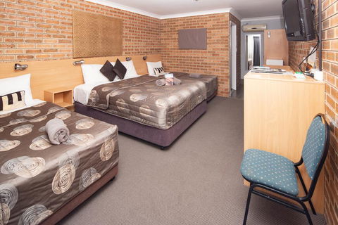 Jumbuck Motor Inn - Accommodation Gladstone 3