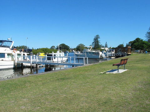 Just 4 Fun - Accommodation Gladstone 1