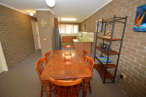 Kanandah 1 - Accommodation Gladstone 3