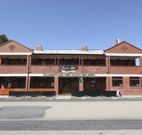Kaneira Hotel - Accommodation Gladstone