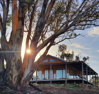 Kestrel Nest EcoHut - Accommodation Gladstone