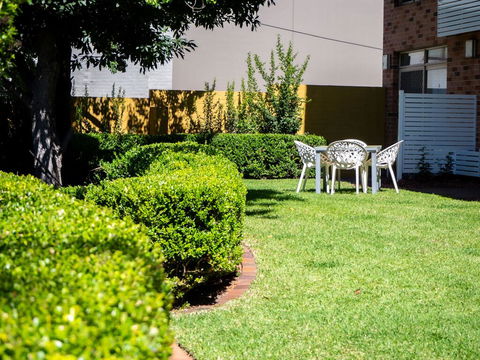 Kiama Shores - Accommodation Gladstone 3