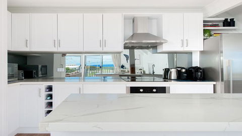 Kingsley Beach House - Boat Harbour - Accommodation Gladstone 2