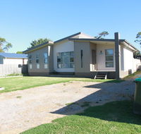 Koala Beach House - Accommodation Gladstone