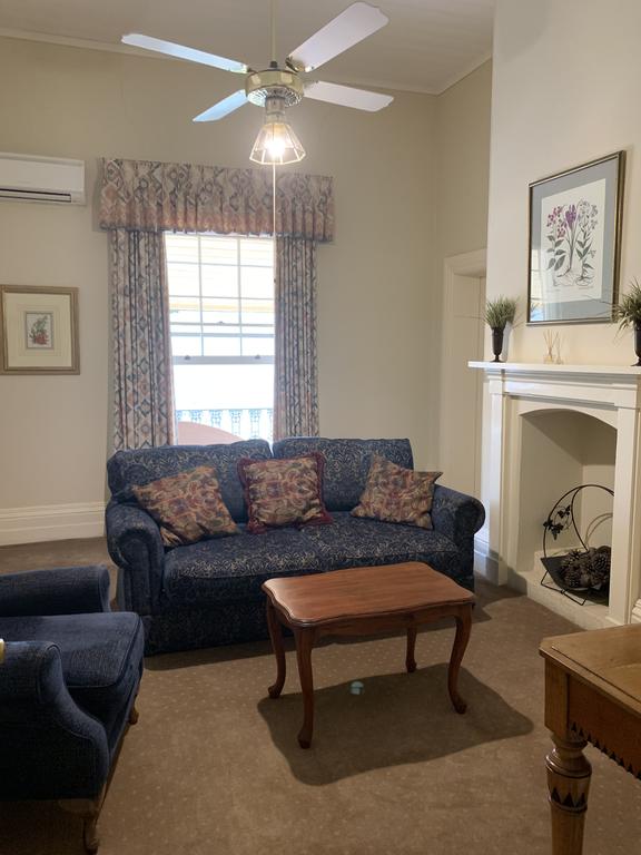 York Plains ACT Accommodation Gladstone