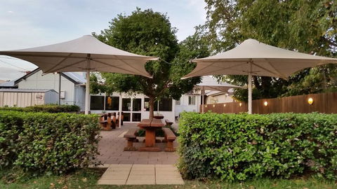 Kootingal Hotel - Accommodation Gladstone 0