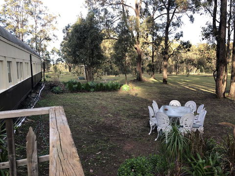 Krinklewood Cottage & Train Carriages - Accommodation Gladstone 3
