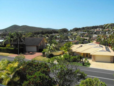 KULAROO HOUSE - Accommodation Gladstone 2