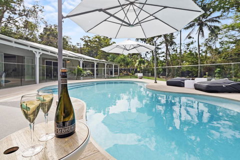 La Boheme Whitsunday - Accommodation Gladstone 1