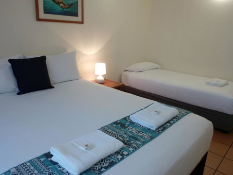 Lake Central Cairns - Accommodation Gladstone 0