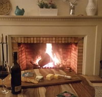 Lake House Benalla - Accommodation Gladstone