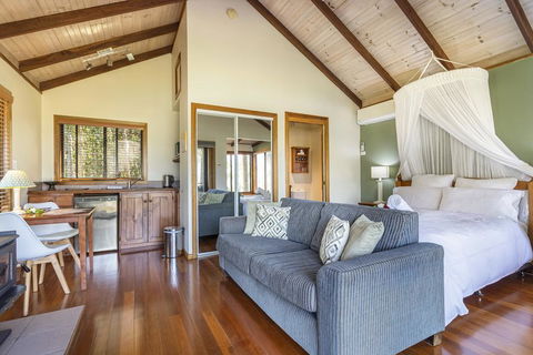 Lake Weyba Cottages Noosa - Accommodation Gladstone 3