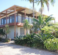 Lakehouse on Oxley - Accommodation Gladstone
