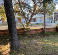 Lakes mates - Accommodation Gladstone