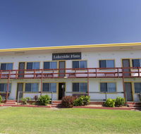 Lakeside Flats 1 - Accommodation Gladstone