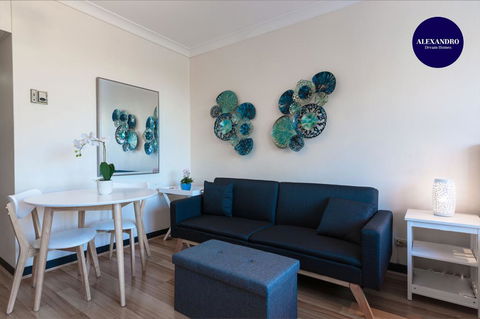 Lane Cove Studio - POOL - PARKING - WIFI - Accommodation Gladstone 2
