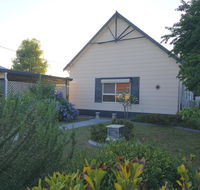 Large 6-Bedroom House with Wifi  Netflix Close to Singleton CBD Hunter Valley - Accommodation Gladstone