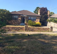Large groups Peaceful Happy home - Accommodation Gladstone