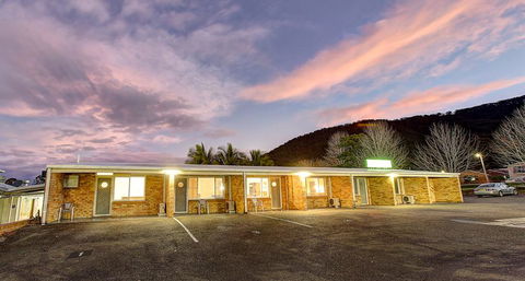 Laurieton Hotel - Accommodation Gladstone 0