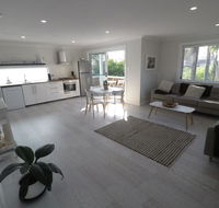 Lautan Cronulla Beach - Accommodation Gladstone