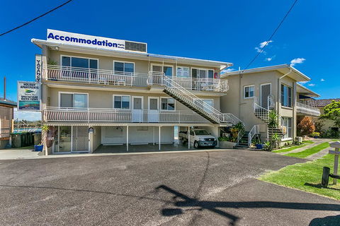 Leisure-Lee Holiday Apartments - Accommodation Gladstone 0