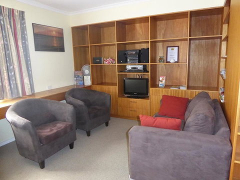 Lemontree Cottage - Accommodation Gladstone 2