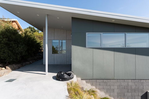 Lenah Valley Guesthouse - Accommodation Gladstone 1