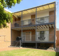 LIFE'S A BEACH - Accommodation Gladstone
