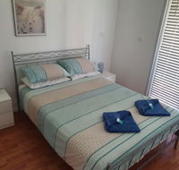 LiL House - Accommodation Gladstone