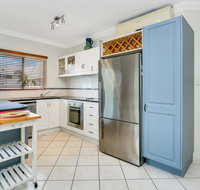 Lilyfield Apartments - Two Bedroom Apartment - Accommodation Gladstone