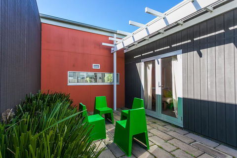 Links Retreat 29 - Accommodation Gladstone 1