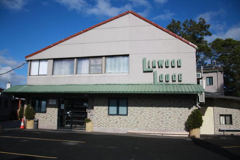 Linwood Lodge Motel - Accommodation Gladstone 0