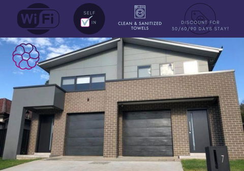 Luxurious Tranquil House Near Parramatta River Perfect For Large Group Retreat - Accommodation Gladstone 0